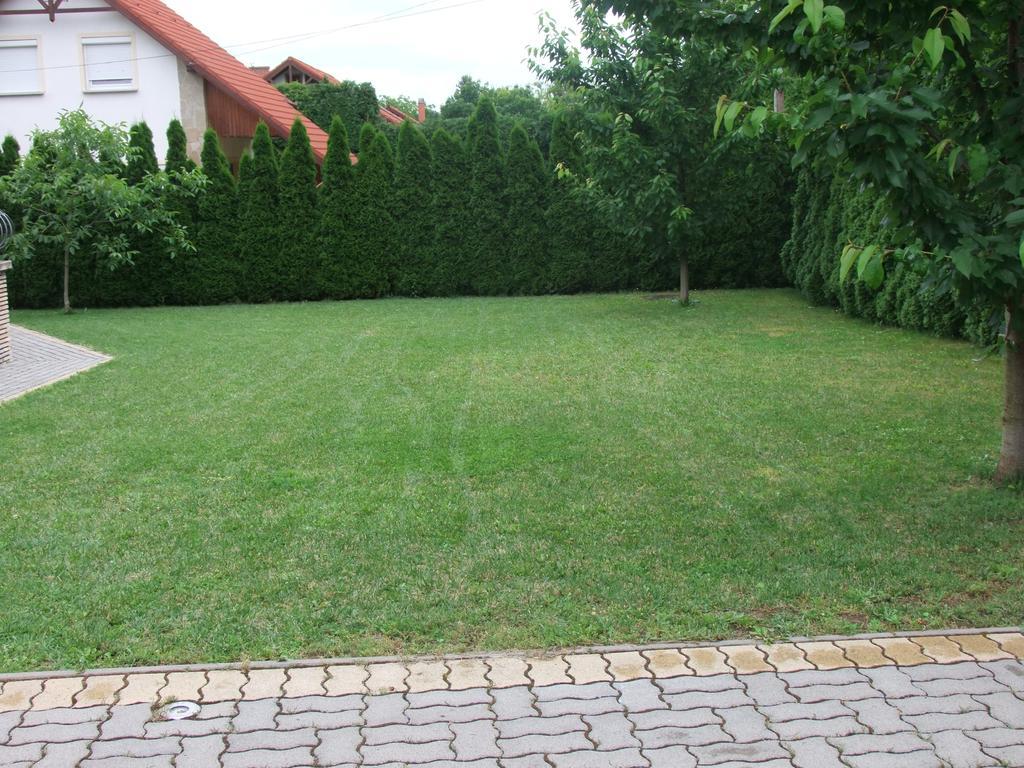 Levente Apartman Balatongyörök Exterior foto